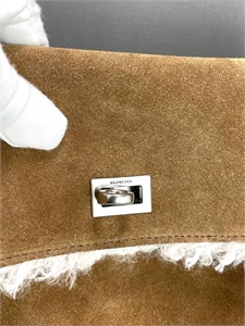 Сумка BALENCIAGA Rodeo Large 165626