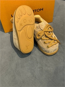 Кроссовки LOUIS VUITTON 165660