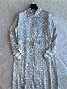 Платье LOUIS VUITTON 165731