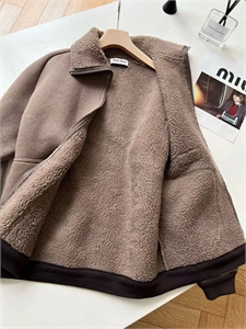 Бомбер MIU MIU 165767