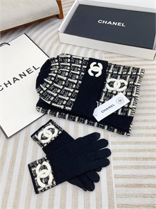 Комплект CHANEL 165824