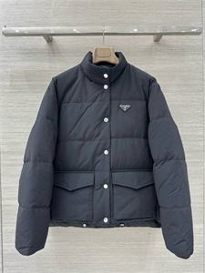 Пуховик PRADA 165870