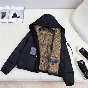 Куртка LOUIS VUITTON 165881