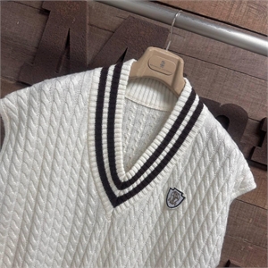 Жилет BRUNELLO CUCINELLI 165905