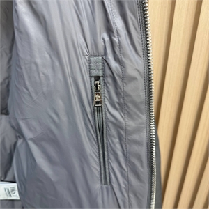 куртка MONCLER 165922