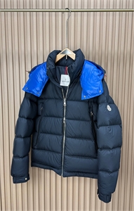 куртка MONCLER 165925