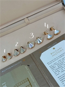 Серьги BVLGARI 165970