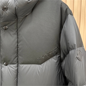 куртка MONCLER 165961