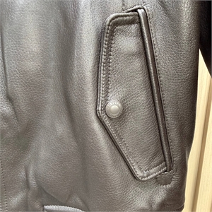 Кожаная куртка TF 165999