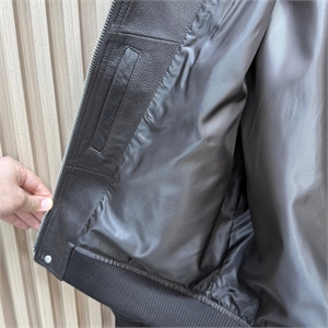 Кожаная куртка TF 165999