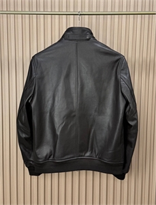 Кожаная куртка TF 165999