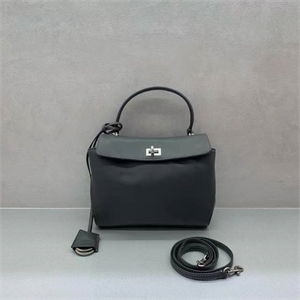 Сумка BALENCIAGA 22 см 166110