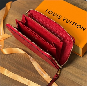 Кошелек LOUIS VUITTON 166135
