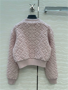 Костюм LOUIS VUITTON 166143