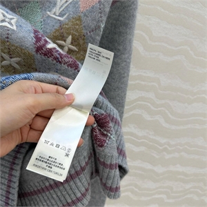 Свитер LOUIS VUITTON 166153