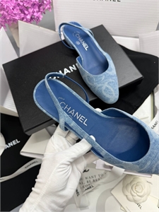 Туфли CHANEL 166179