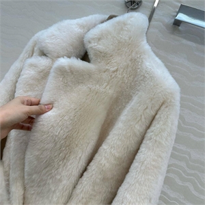 Шуба BRUNELLO CUCINELLI 166385