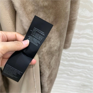 Шуба BRUNELLO CUCINELLI 166386