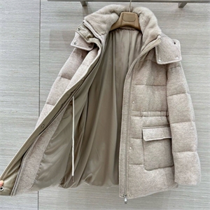 Пуховик LORO PIANA 166390