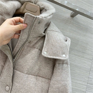 Пуховик LORO PIANA 166390