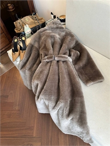 Шуба BRUNELLO CUCINELLI 166517