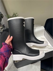 Сапоги CHANEL 166596