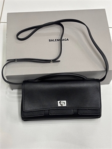Сумка BALENCIAGA 166718