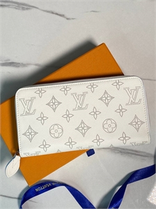 Кошелек LOUIS VUITTON 166722