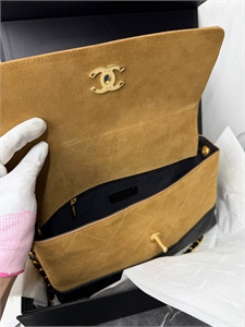 Сумка CHANEL 166779