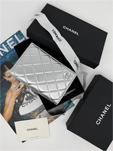 Обложка CHANEL 166862