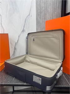 Чемодан HERMES Ручная кладь 166888