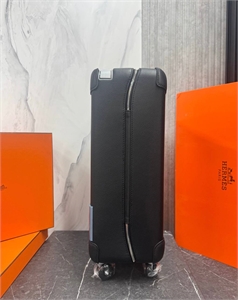 Чемодан HERMES Ручная кладь 166890