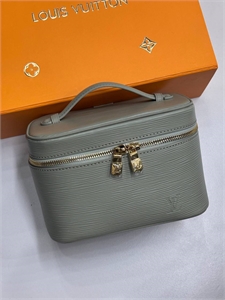 Косметичка LOUIS VUITTON 166965