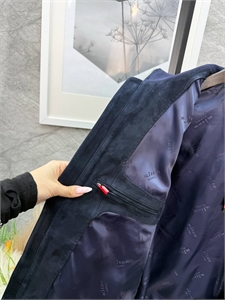 Замшевая куртка KITON 167007