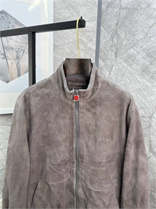 Замшевая куртка KITON 167008