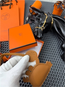 Брелок HERMES 167040
