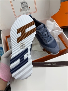 Кроссовки HERMES 167055