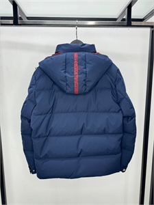 Пуховик KITON 167372