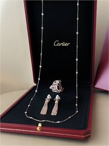 Серьги CARTIER 167380