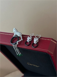 Брошь CARTIER 167399