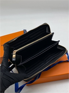 Кошелек LOUIS VUITTON 167525