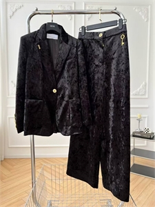 Костюм Schiaparelli 167676