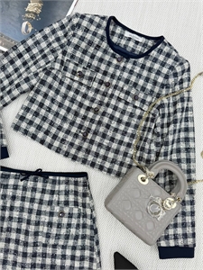 Костюм VALENTINO 167682