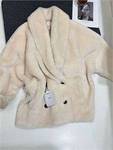 Шуба DIOR 167688