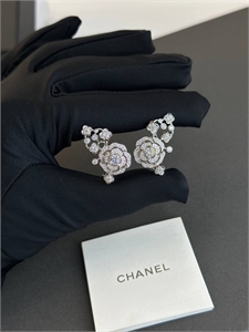 Серьги - кафы CHANEL 167835