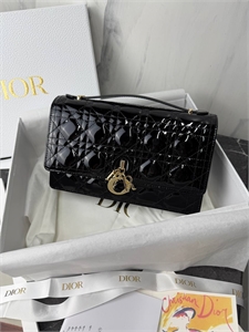 Сумка DIOR 167845