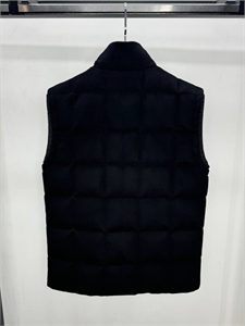 жилет KITON 167891