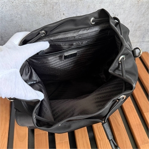Рюкзак  PRADA 167979