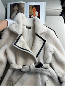 Шуба LORO PIANA 168005