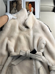 Шуба LORO PIANA 168005